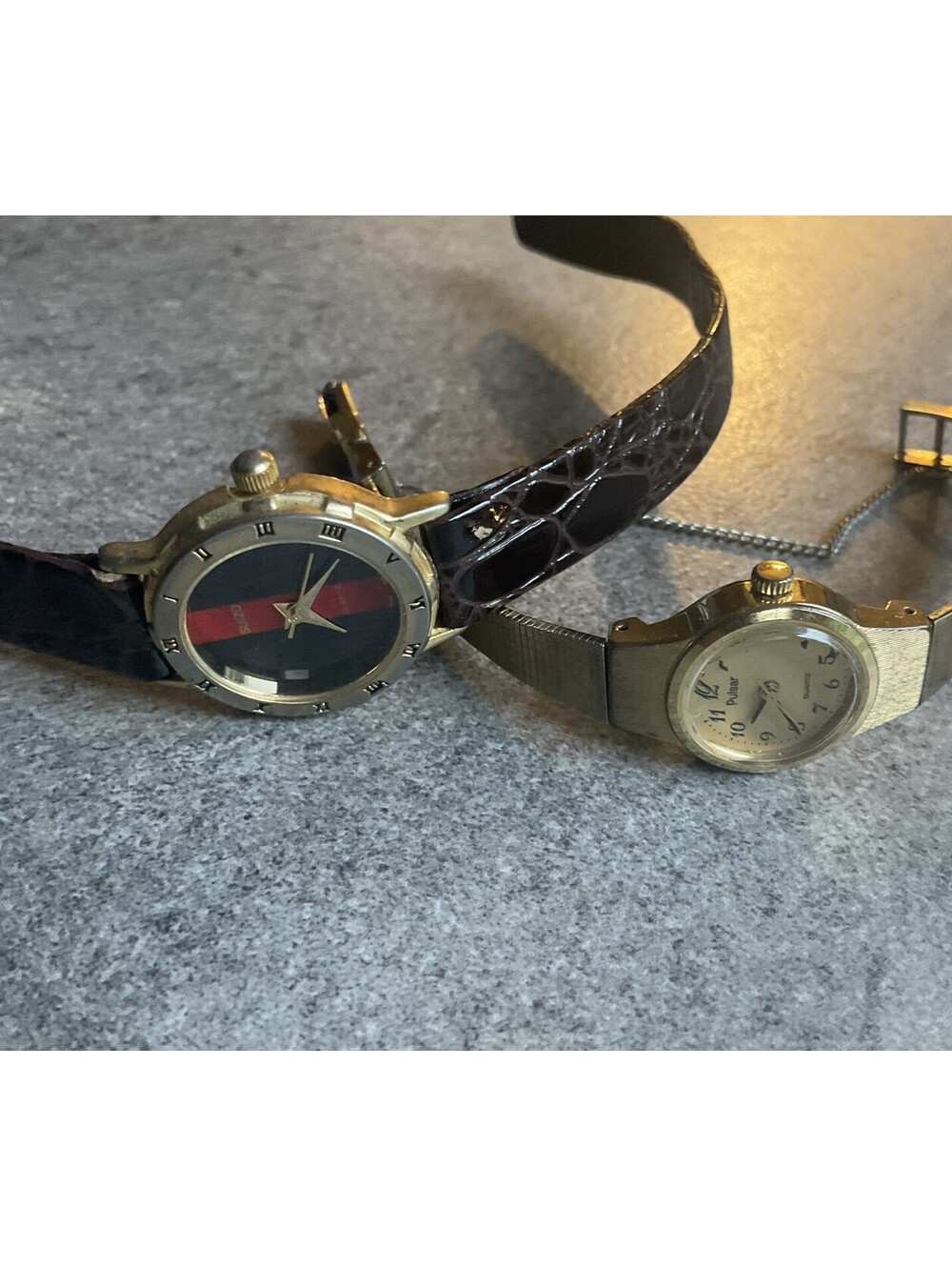 Pair Of Vintage Womens Watches Pulsar & Suizo Both Run Great B-E